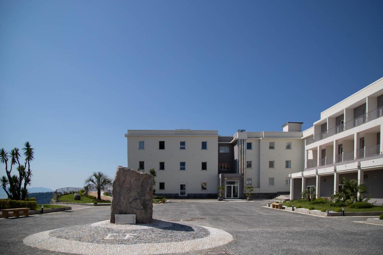 Grand Hotel Serapide 波佐利 外观 照片