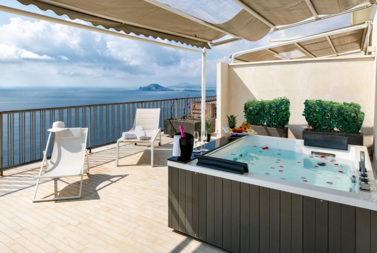 Grand Hotel Serapide 波佐利 外观 照片